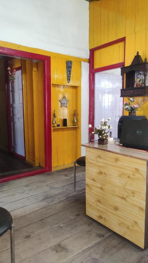 The Prasher Lodge Mall Road Manali Екстериор снимка